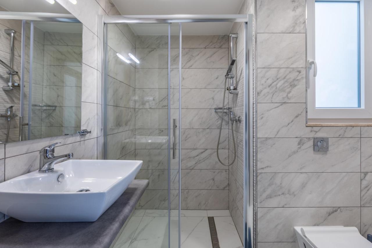 Terrace View-Stylish Two Bedrooms Fully Ac-Wifi Penthouse مسيدا المظهر الخارجي الصورة