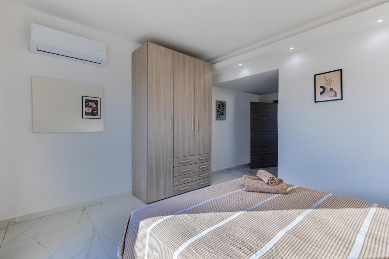 Terrace View-Stylish Two Bedrooms Fully Ac-Wifi Penthouse مسيدا المظهر الخارجي الصورة