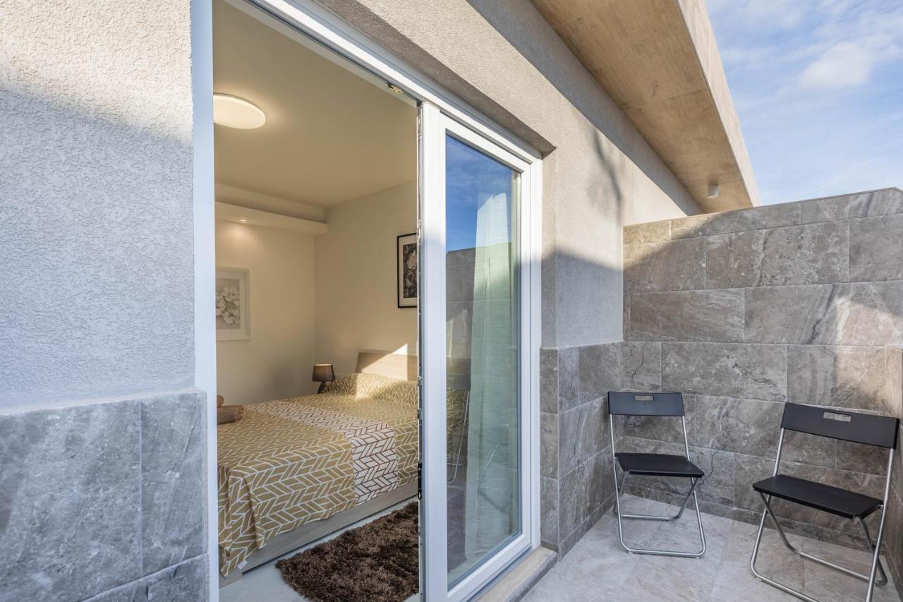 Terrace View-Stylish Two Bedrooms Fully Ac-Wifi Penthouse مسيدا المظهر الخارجي الصورة