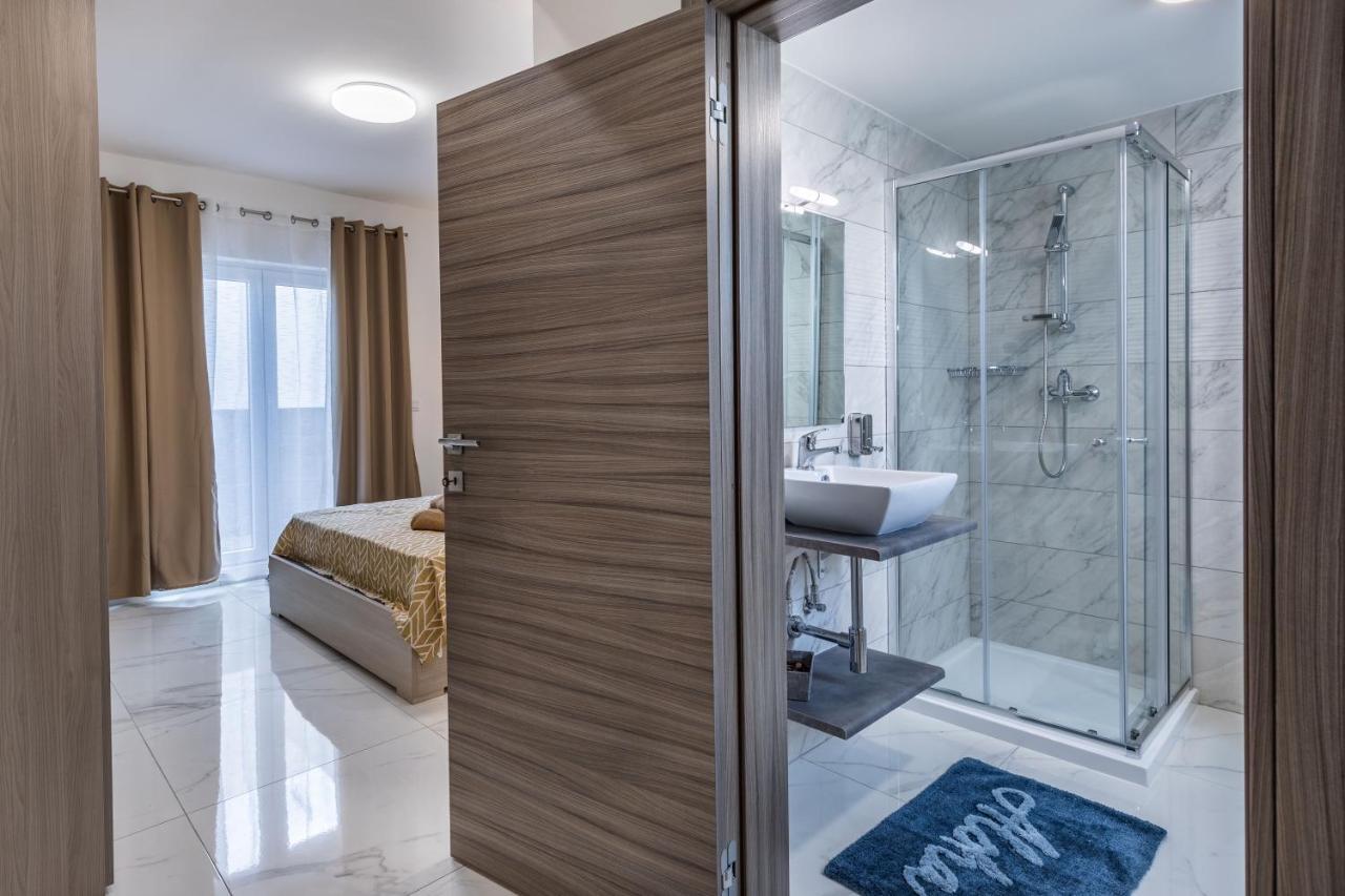 Terrace View-Stylish Two Bedrooms Fully Ac-Wifi Penthouse مسيدا المظهر الخارجي الصورة