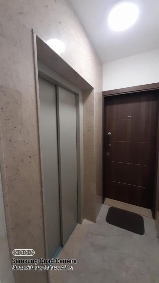 Terrace View-Stylish Two Bedrooms Fully Ac-Wifi Penthouse مسيدا المظهر الخارجي الصورة